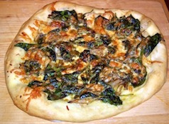spinach balsamic pizza